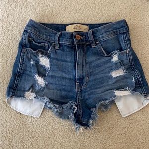 Hollister Vintage High Rise Shorts w25
